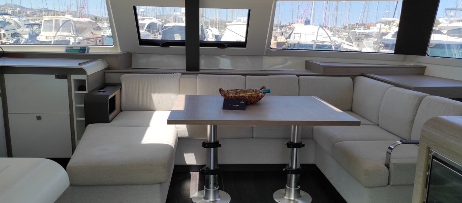 Fountaine Pajot Elba 45 | Kon-tiki