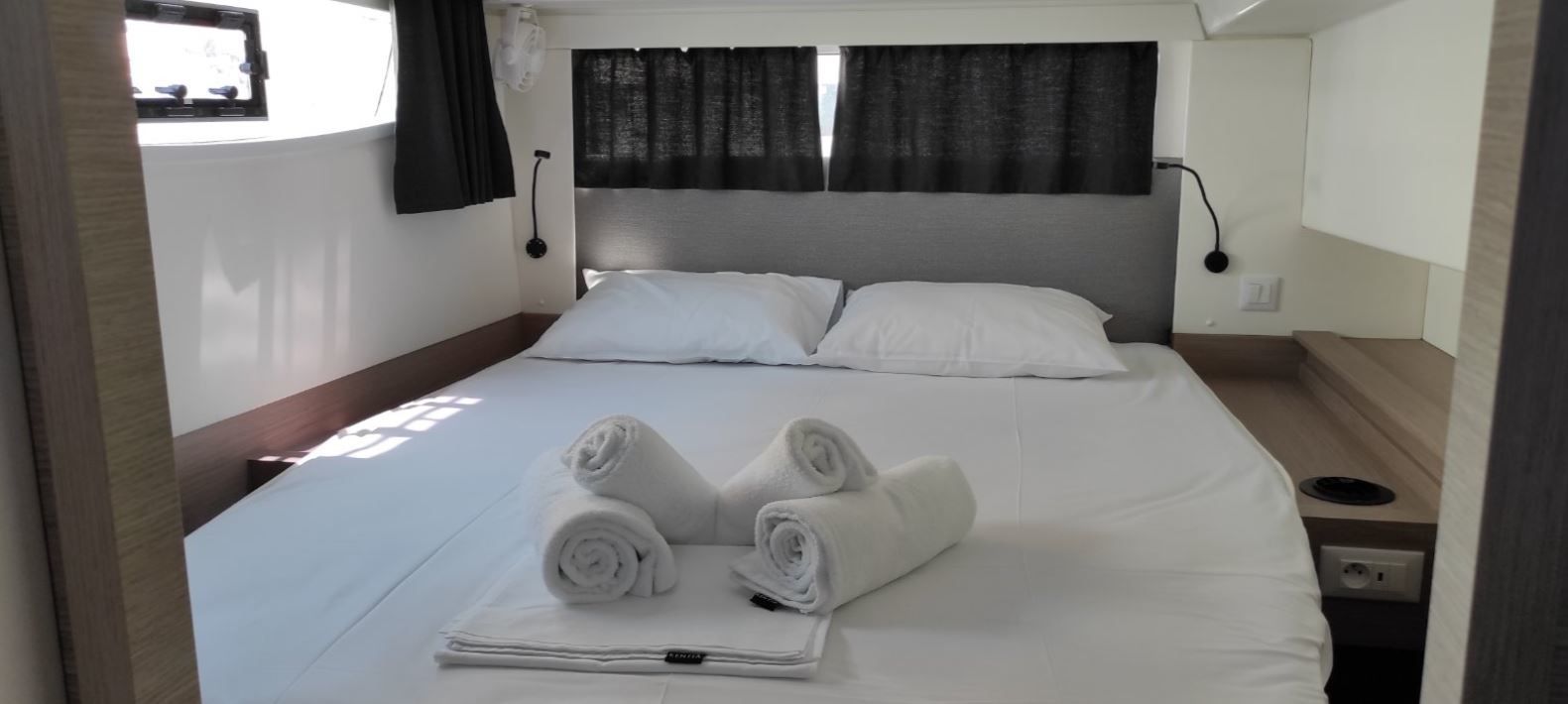 Fountaine Pajot Elba 45 | Kon-tiki