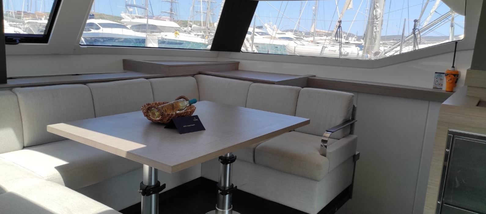 Fountaine Pajot Elba 45 | Kon-tiki