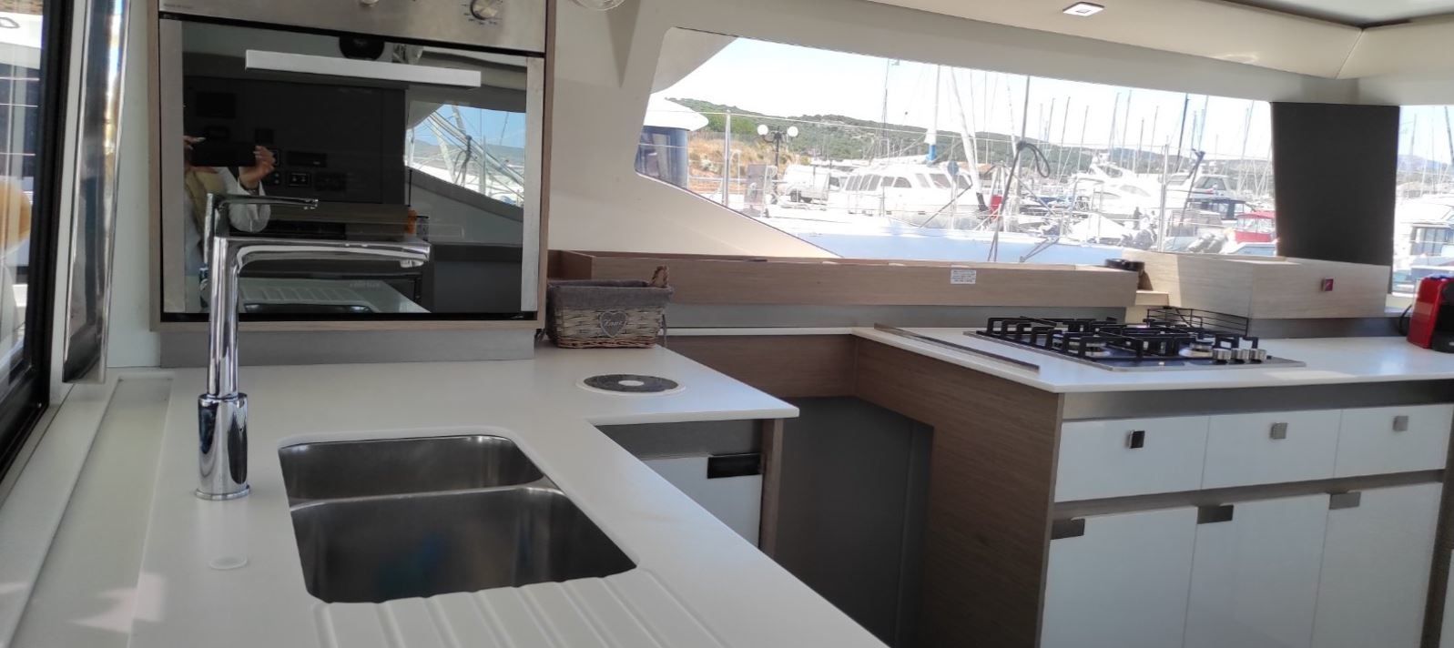 Fountaine Pajot Elba 45 | Kon-tiki