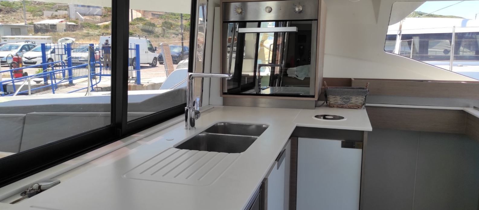 Fountaine Pajot Elba 45 | Kon-tiki