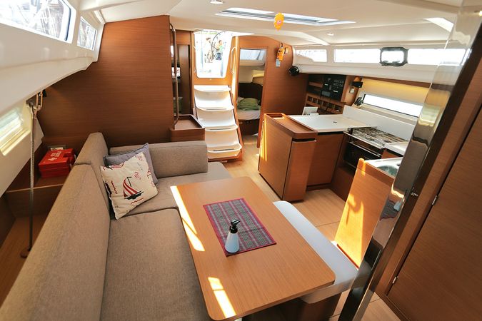 Jeanneau Sun Odyssey 440 | Ermis