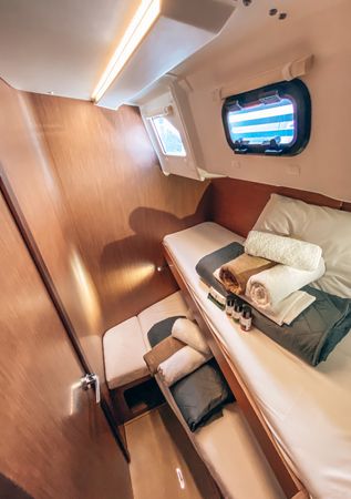 Beneteau Oceanis 46.1 | Whisper