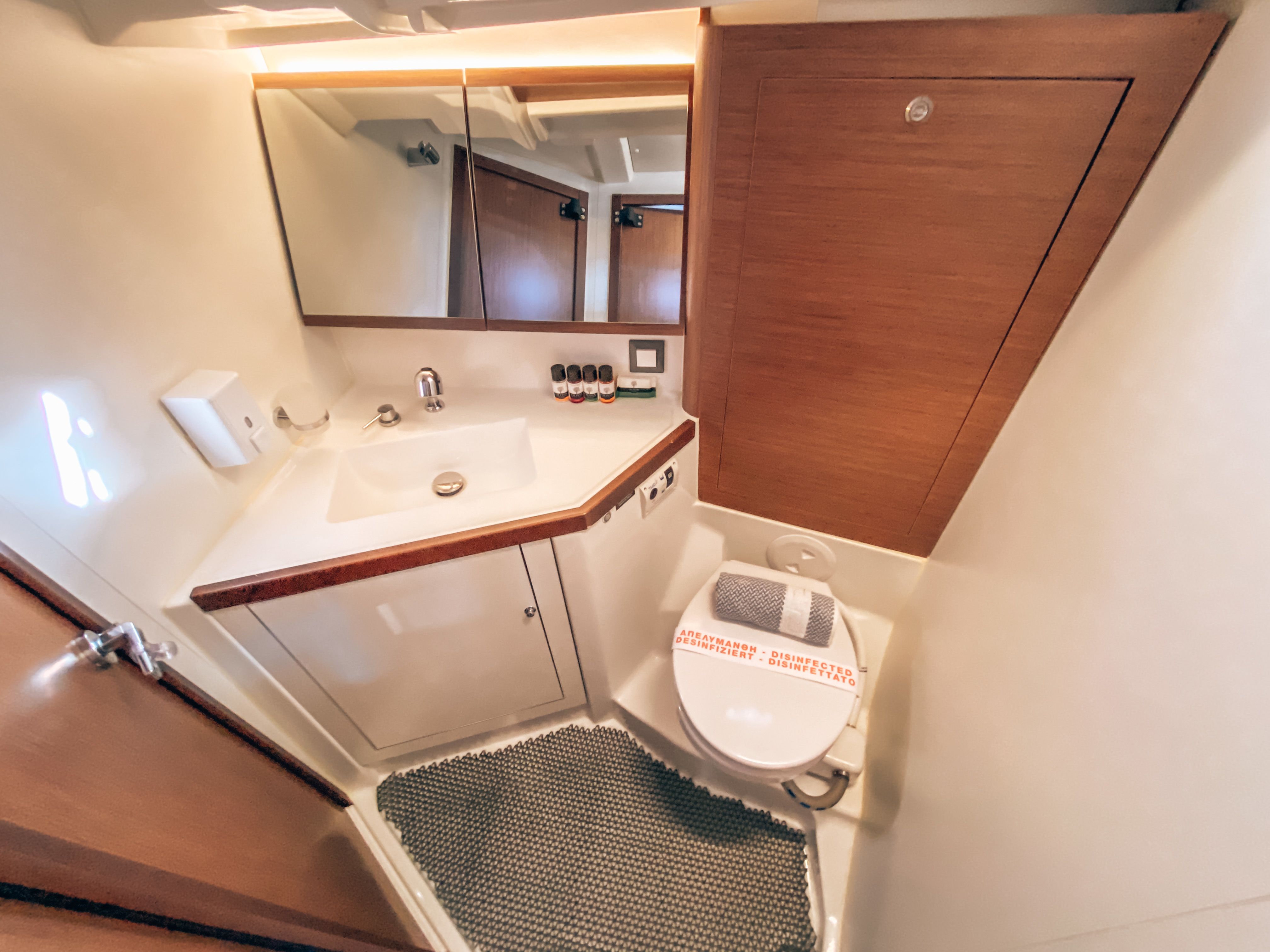 Beneteau Oceanis 46.1 | Whisper