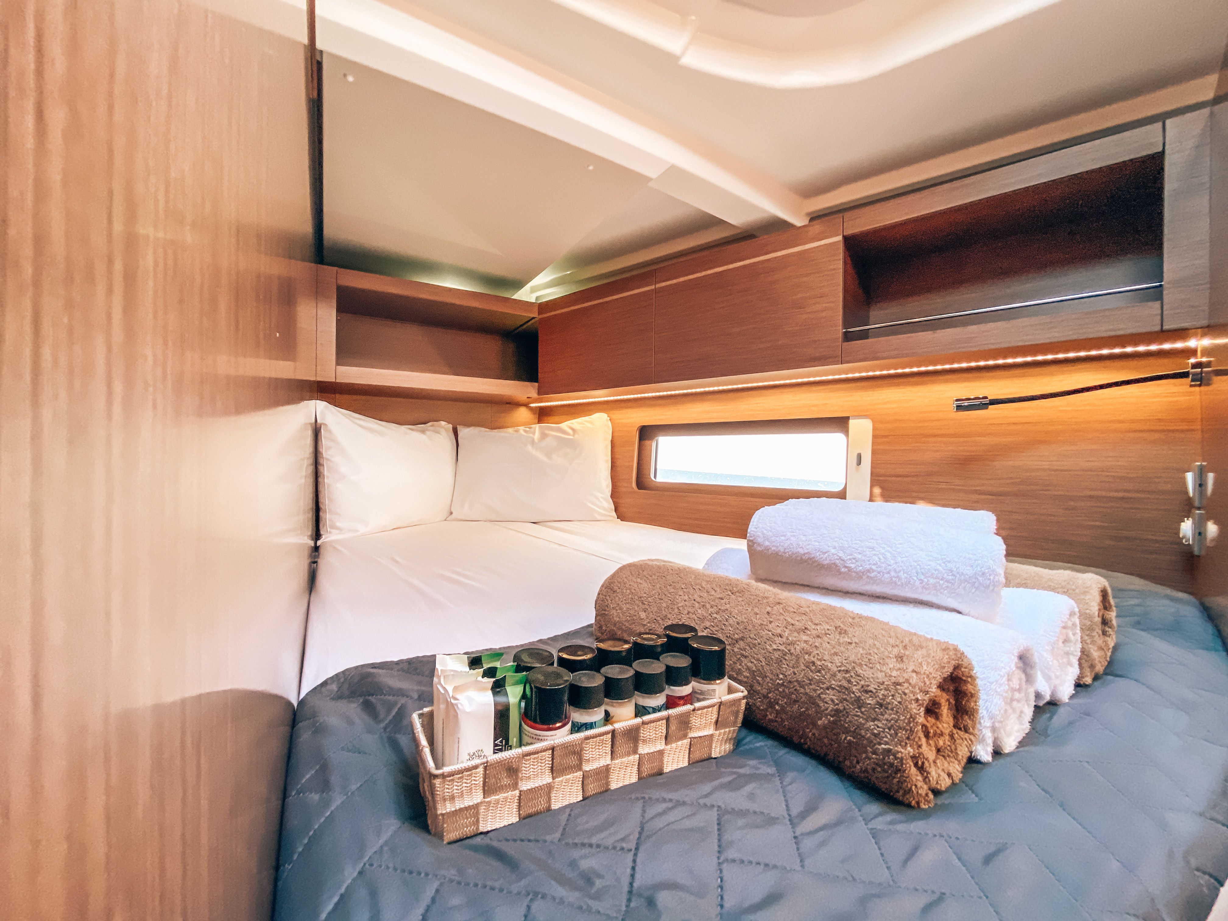 Beneteau Oceanis 46.1 | Whisper