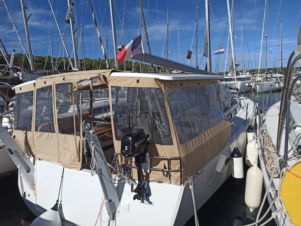 Jeanneau Sun Loft 47 | Hellebore