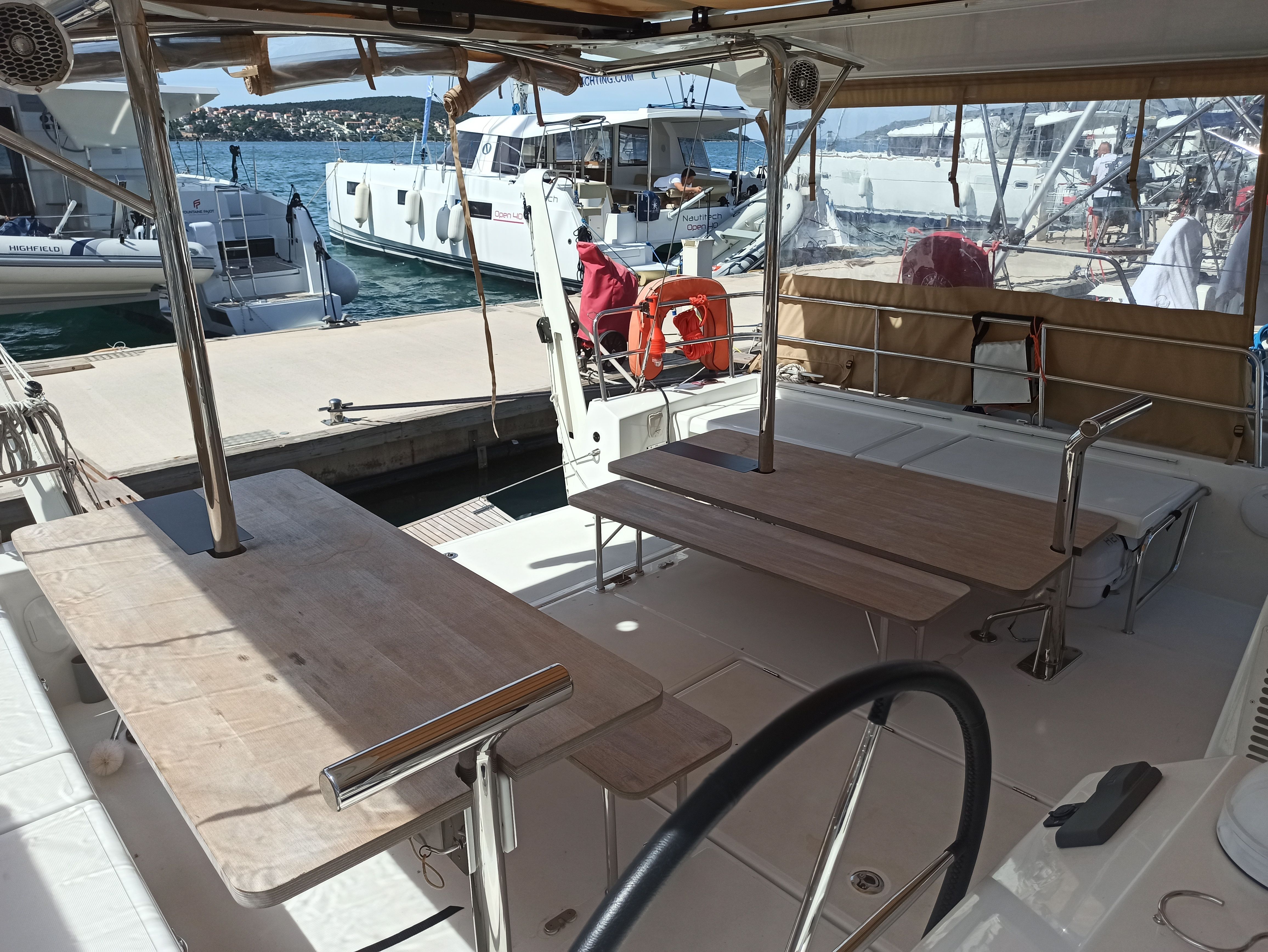 Jeanneau Sun Loft 47 | Hellebore