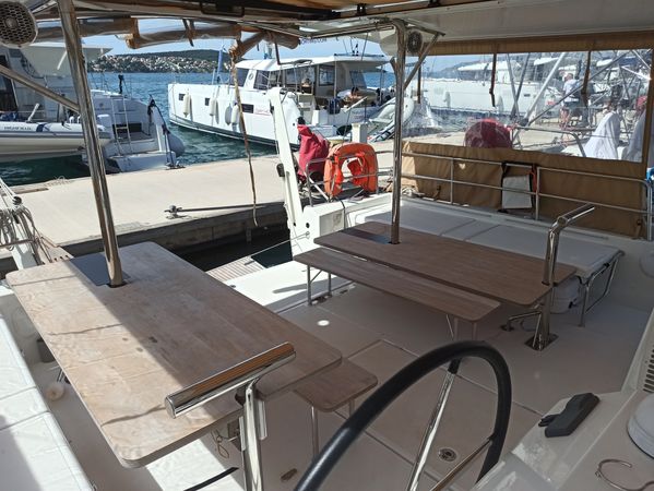 Jeanneau Sun Loft 47 | Hellebore