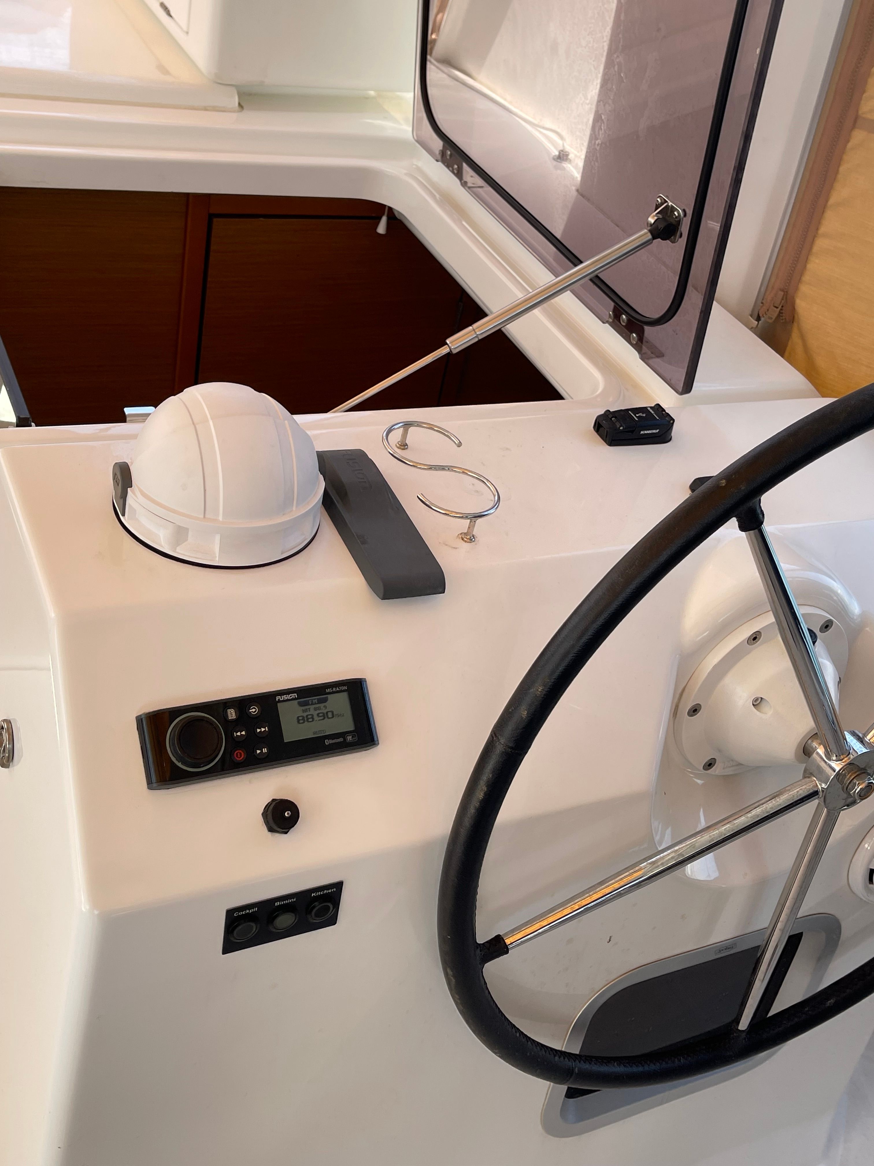 Jeanneau Sun Loft 47 | Doronic