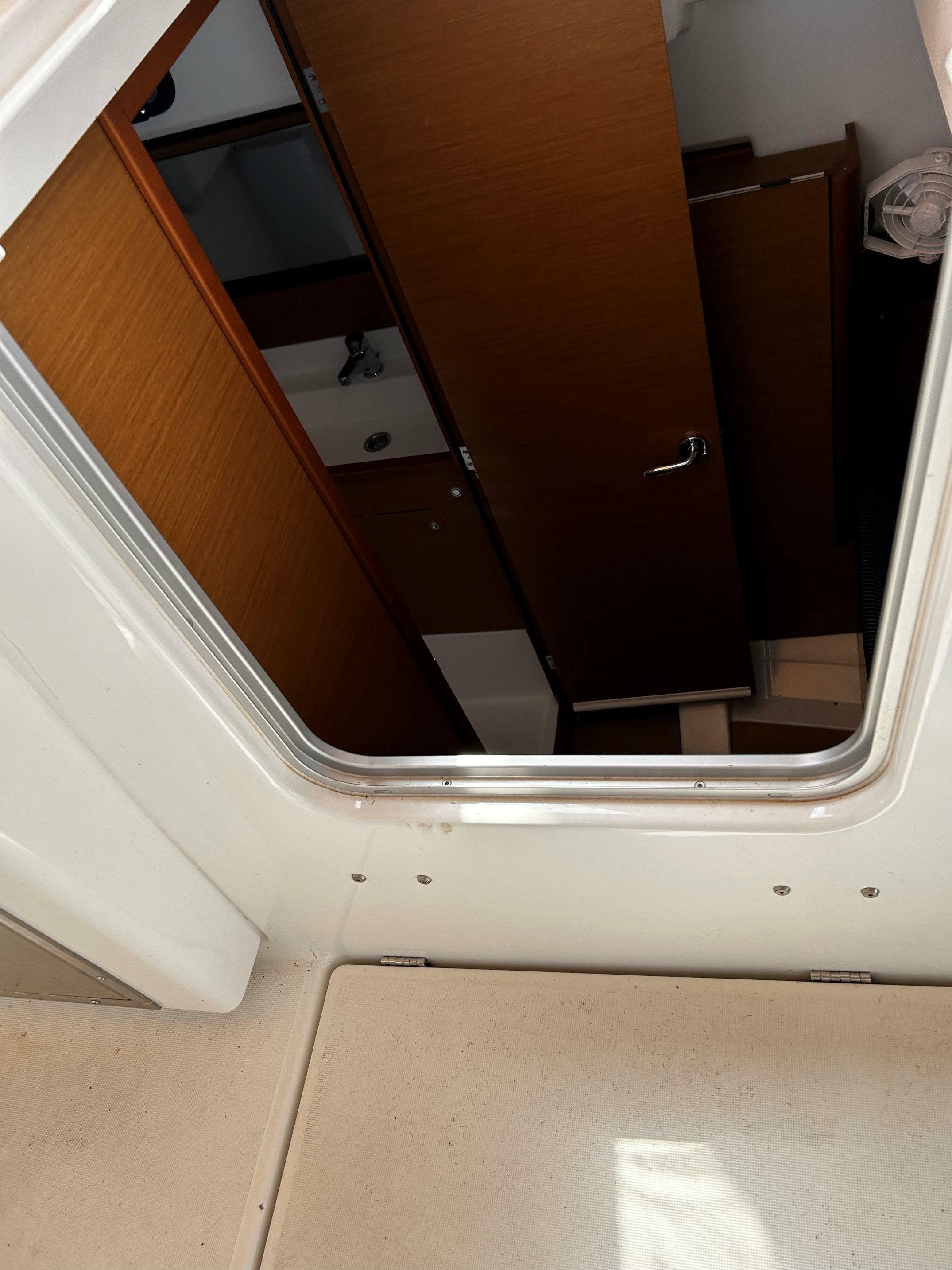 Jeanneau Sun Loft 47 | Galeopsis