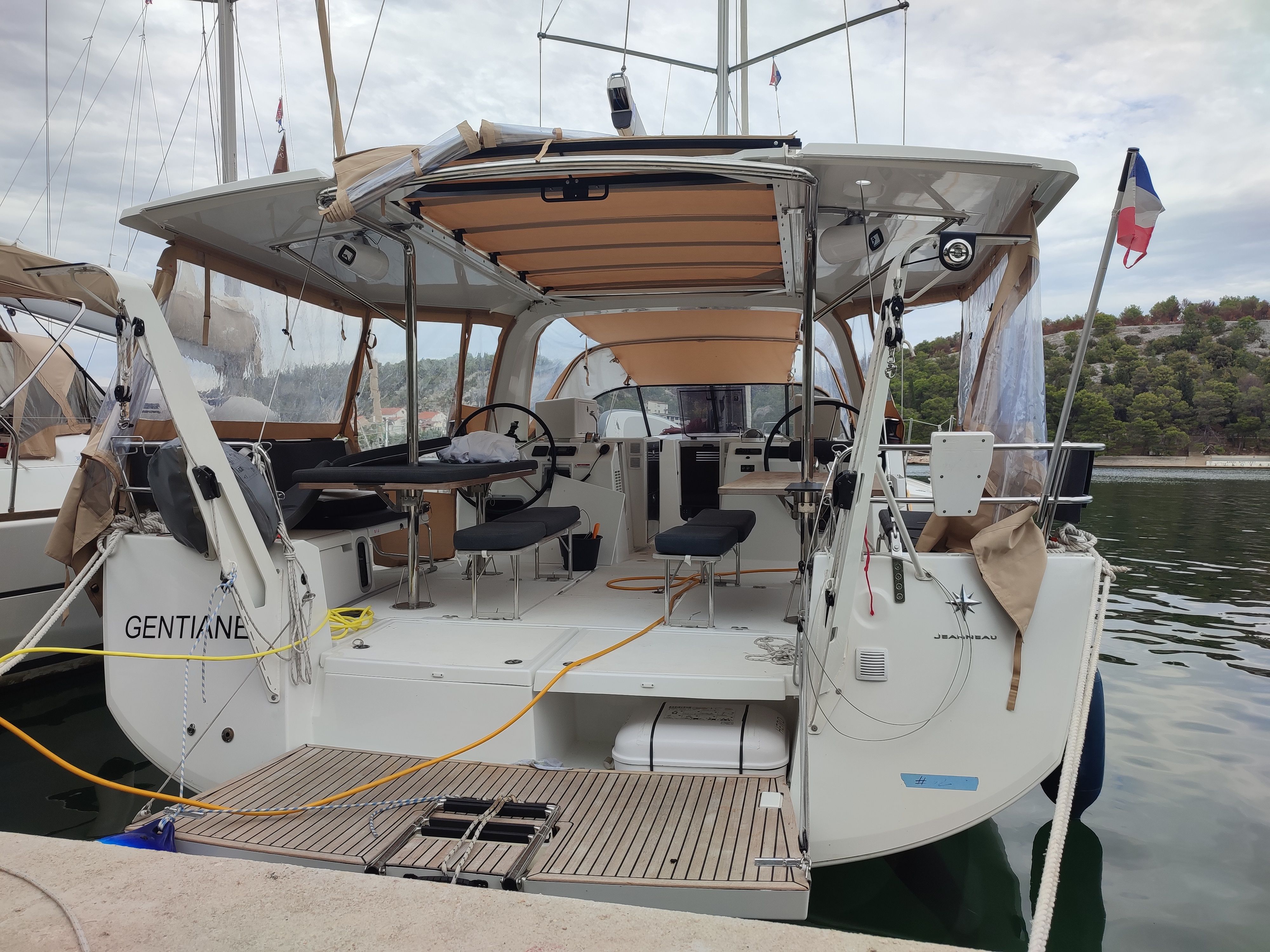 Jeanneau Sun Loft 47 | Gentiane