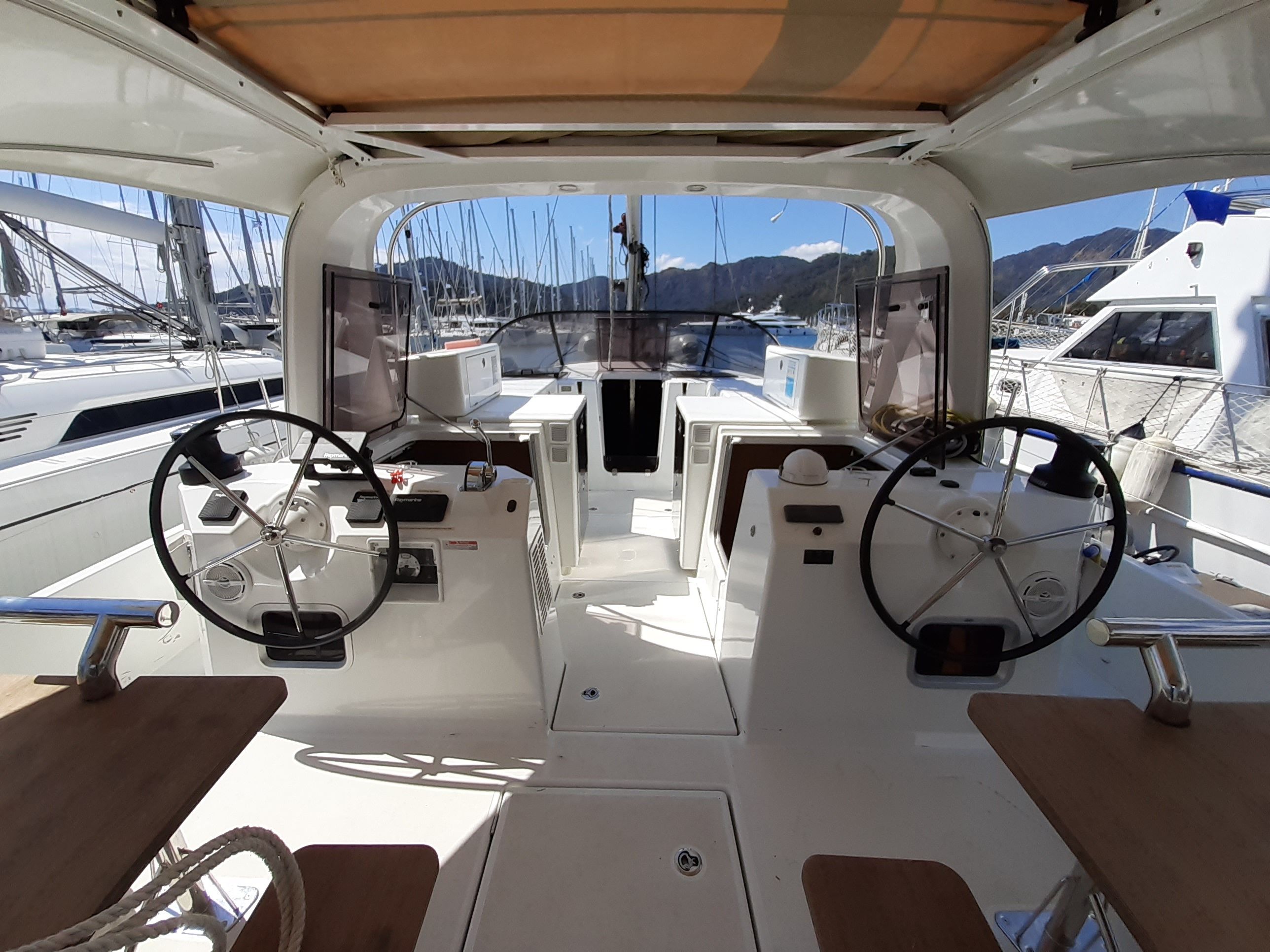 Jeanneau Sun Loft 47 | Fragon