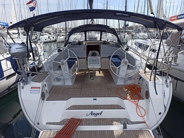 Bavaria Cruiser 46 | Angel