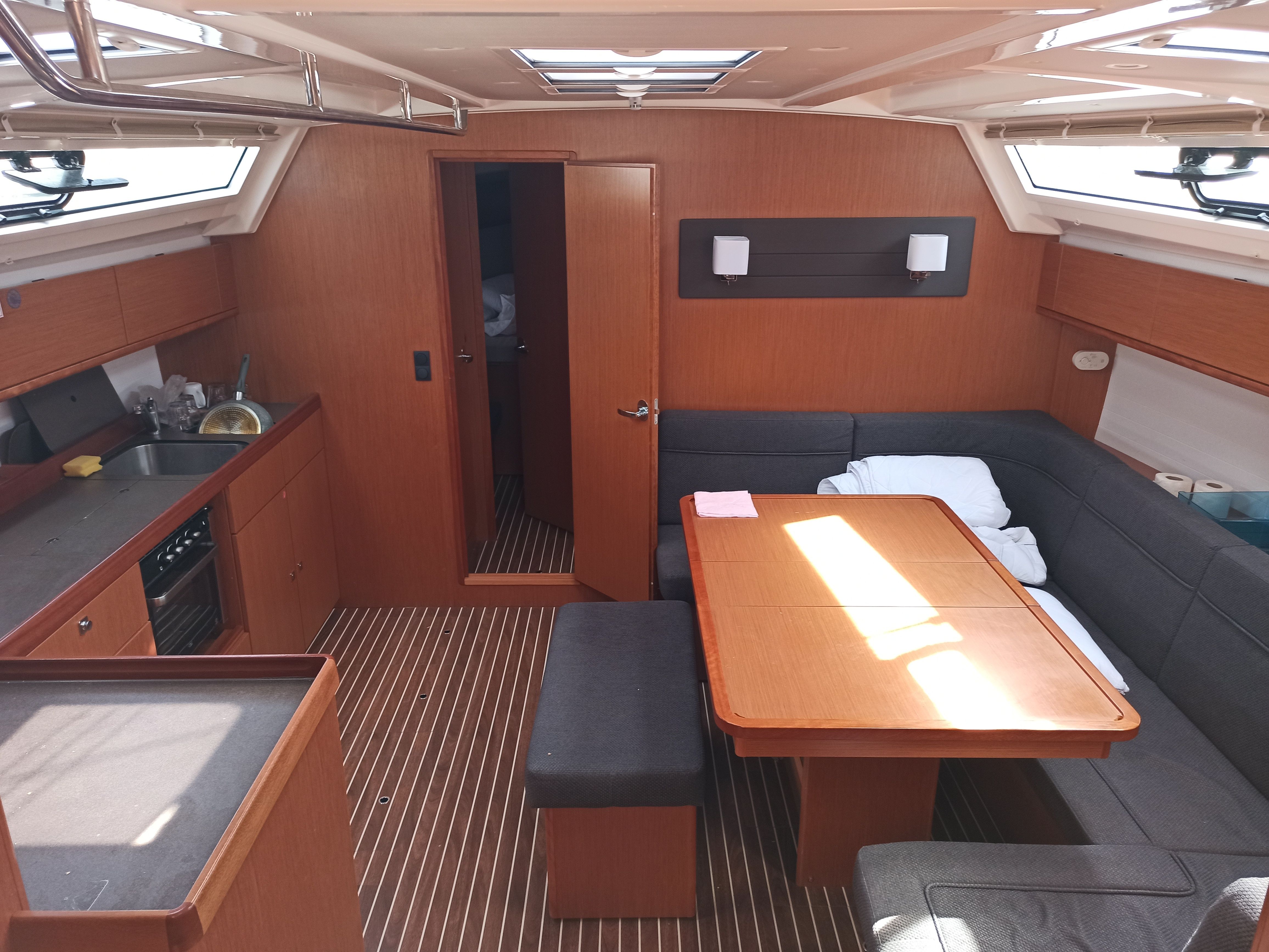 Bavaria Cruiser 46 | Angel