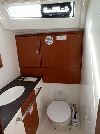 Bavaria Cruiser 46 | Angel