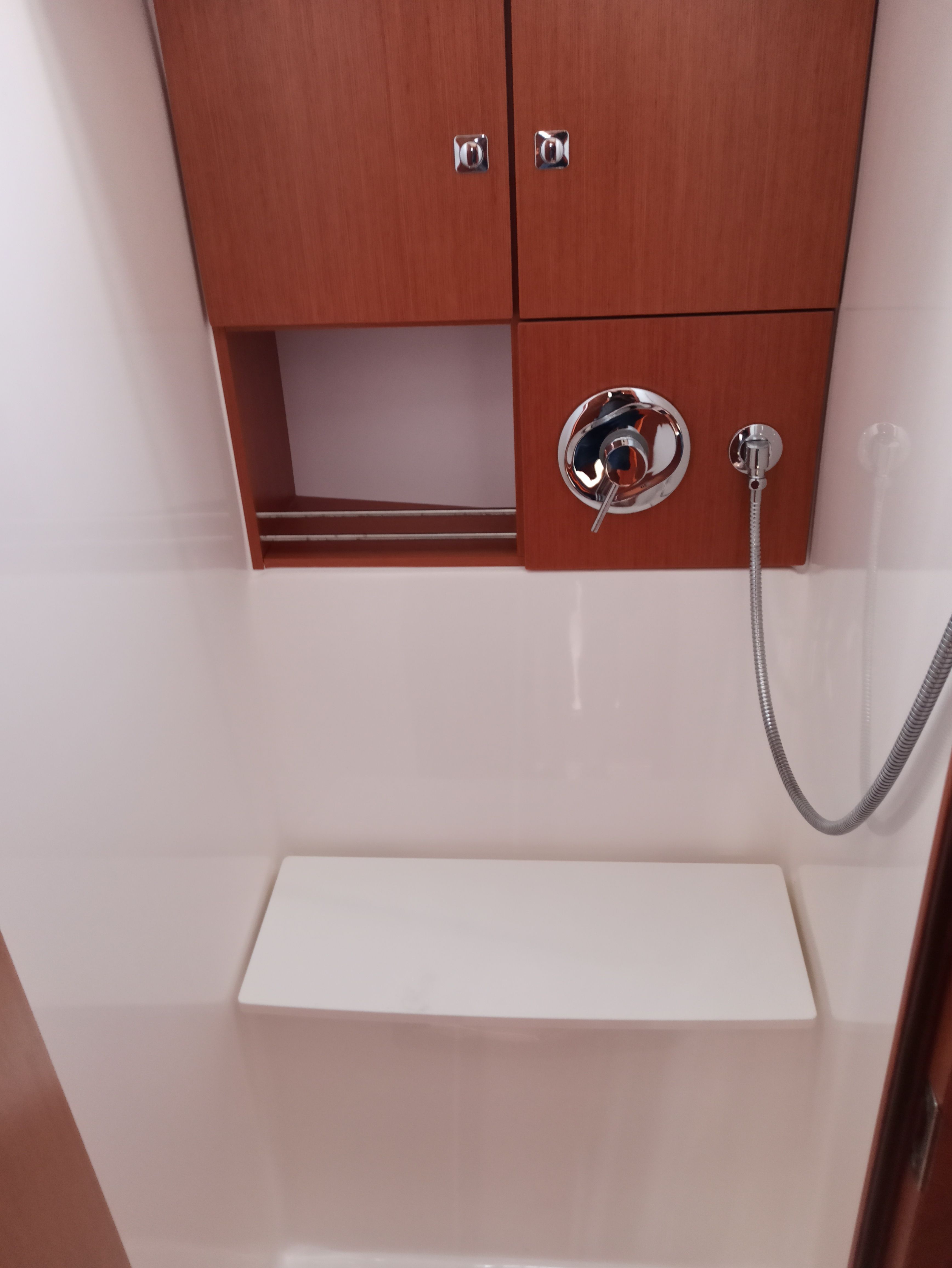 Bavaria Cruiser 46 | Angel