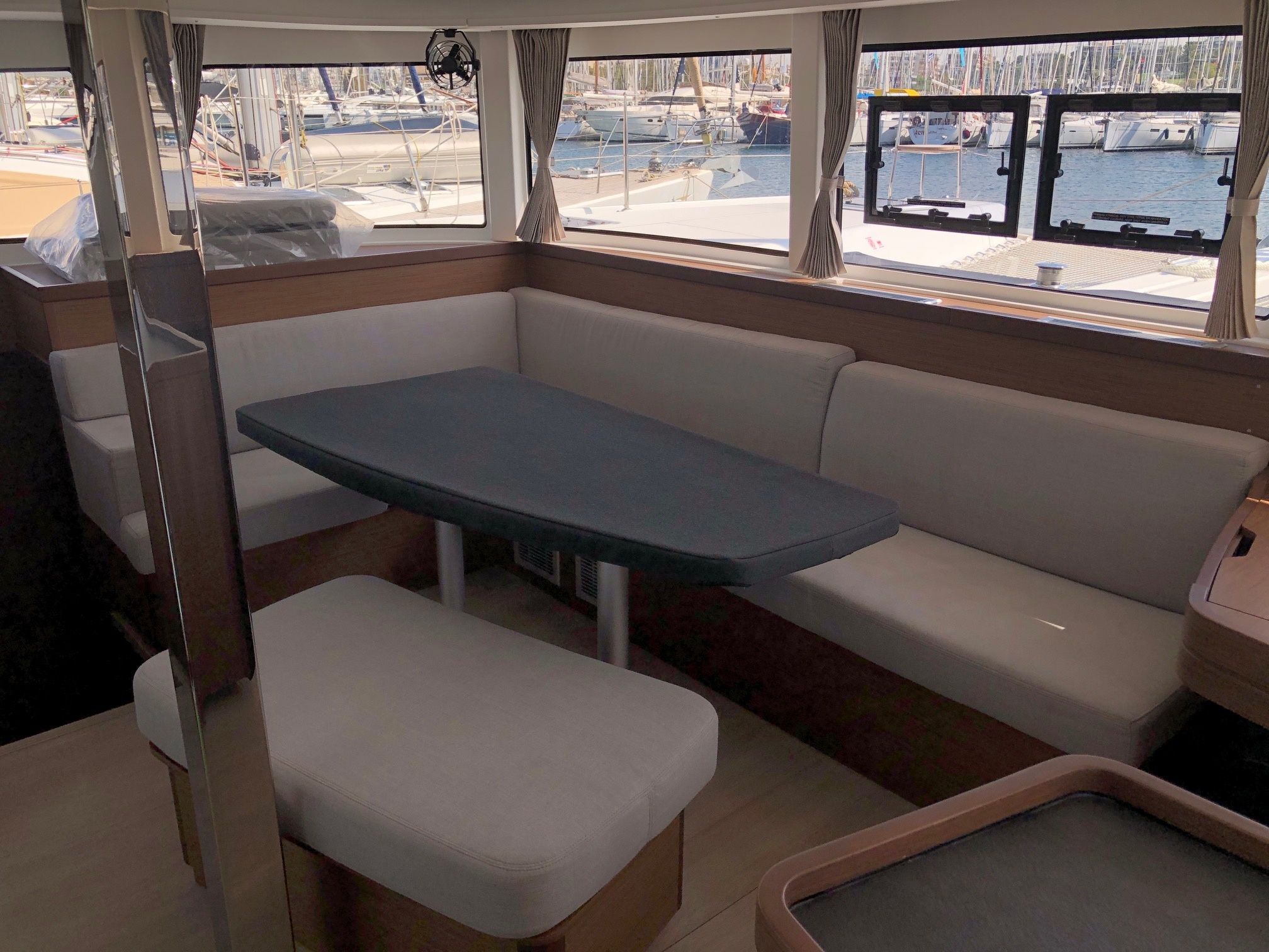 Lagoon 42 | Amici
