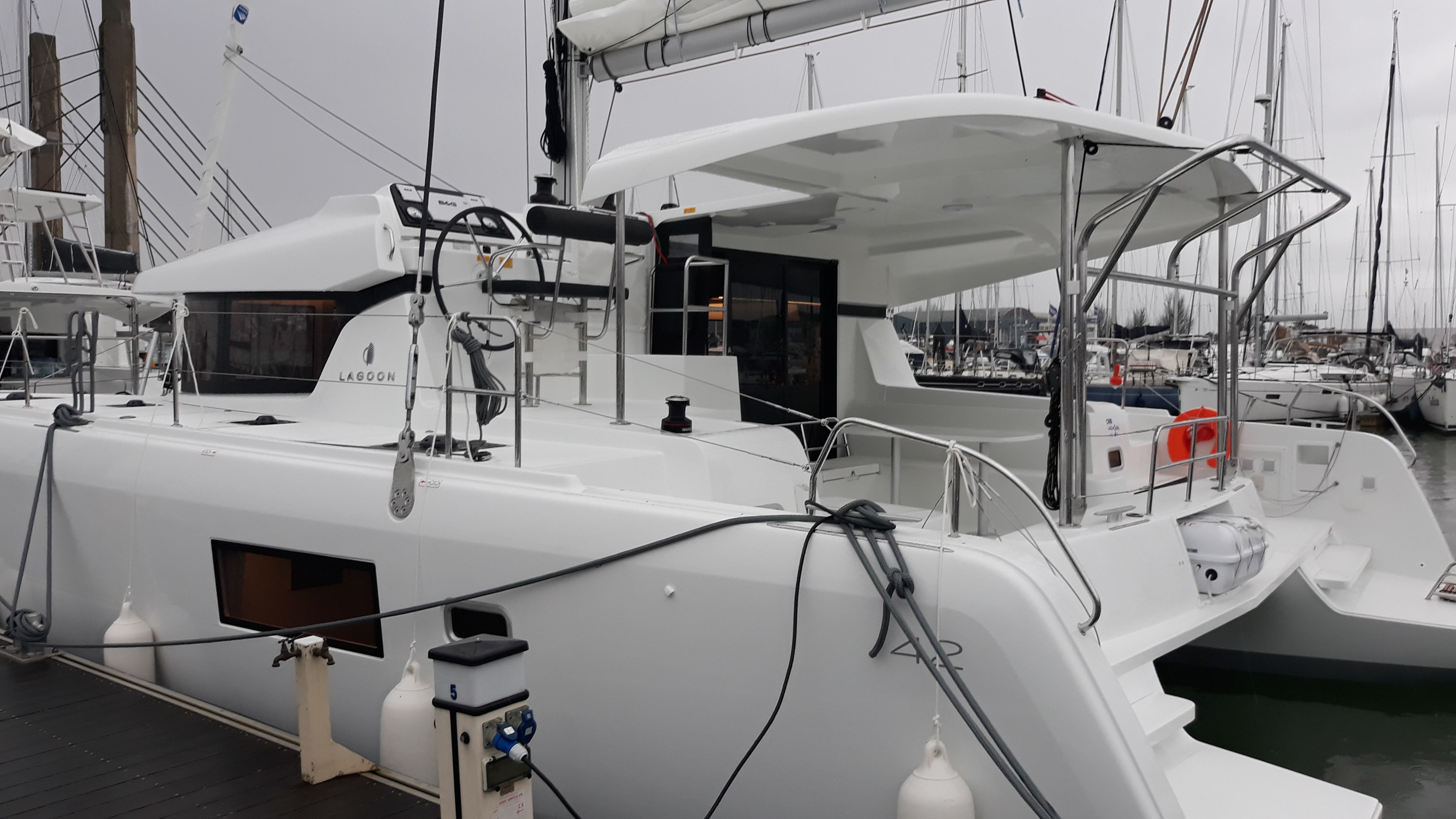 Lagoon 42 | Amici