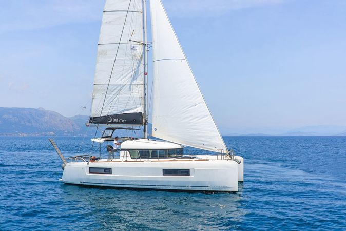 Lagoon 40 | Thalasea