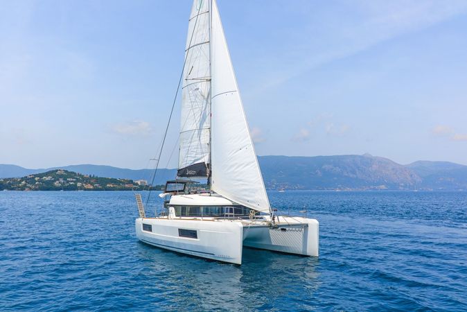Lagoon 40 | Thalasea