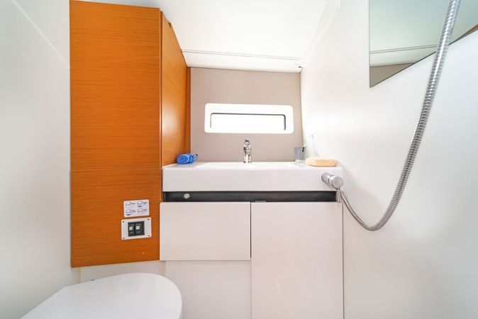 Jeanneau Sun Odyssey 490 | Goldfish