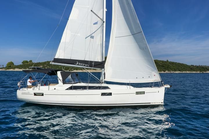 Beneteau Oceanis 41.1 | Lux