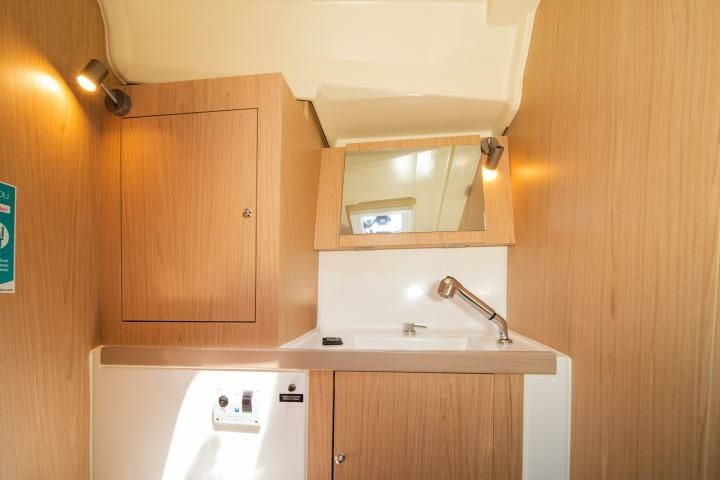 Beneteau Oceanis 41.1 | Lux