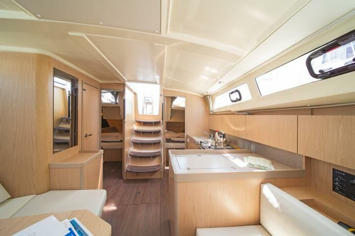 Beneteau Oceanis 41.1 | Lux
