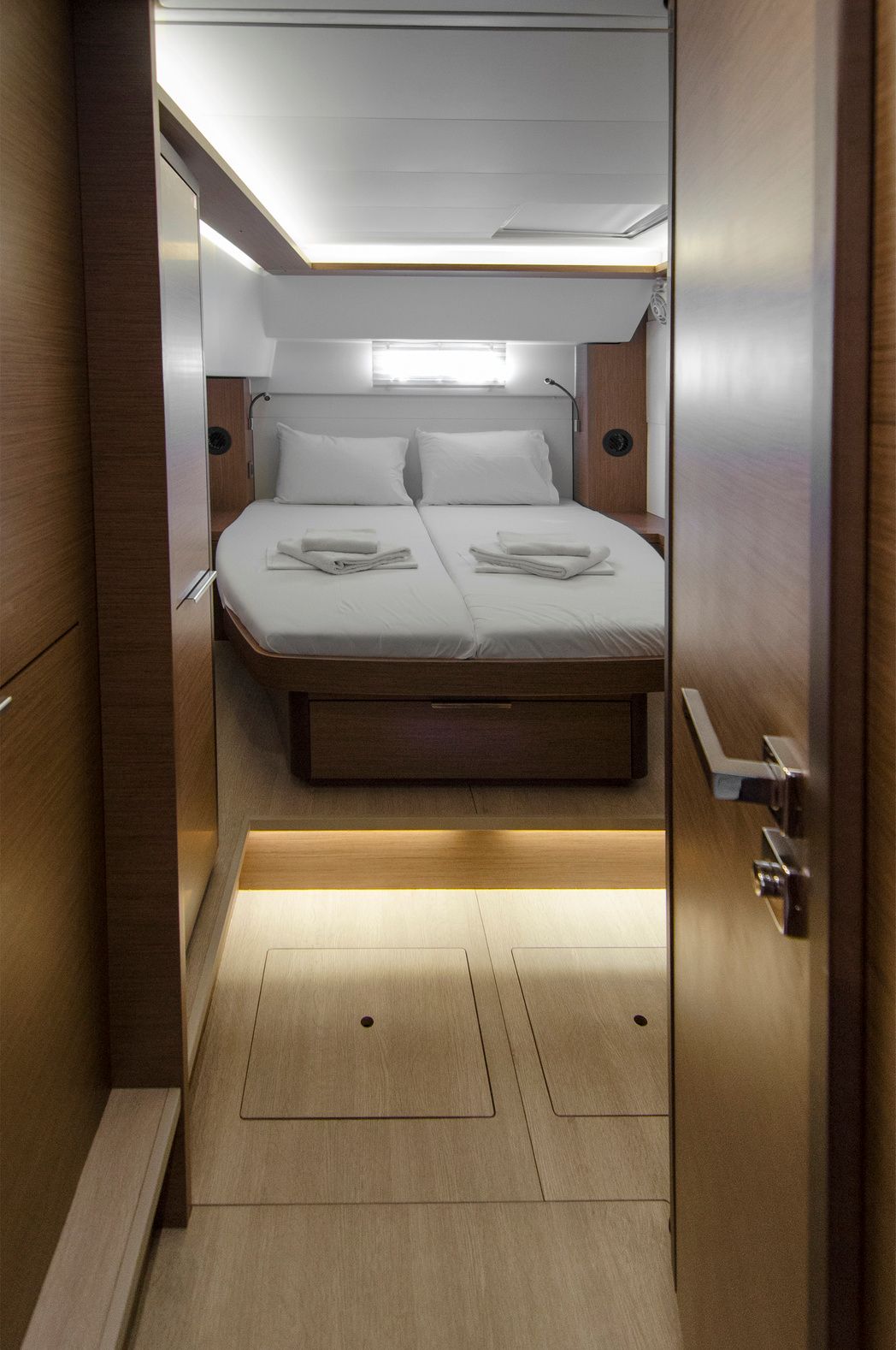 Lagoon 46 | Golden Promise