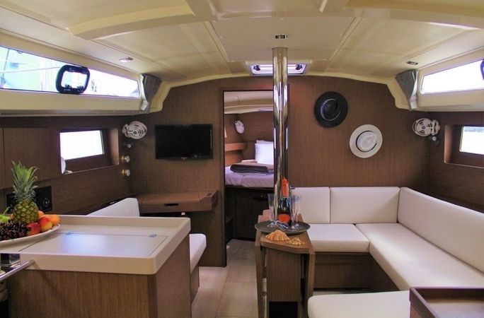 Beneteau Oceanis 41.1 | Diamanti 1