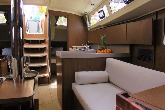 Beneteau Oceanis 41.1 | Diamanti 1