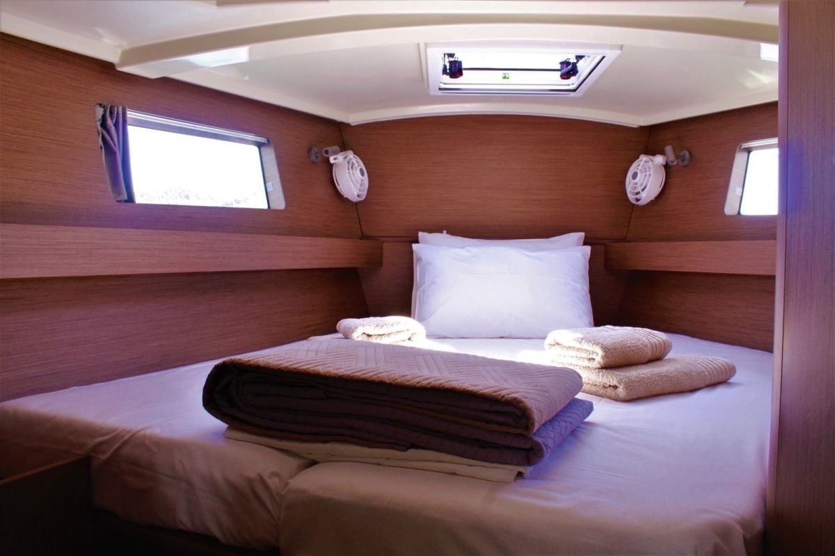 Beneteau Oceanis 41.1 | Diamanti 1