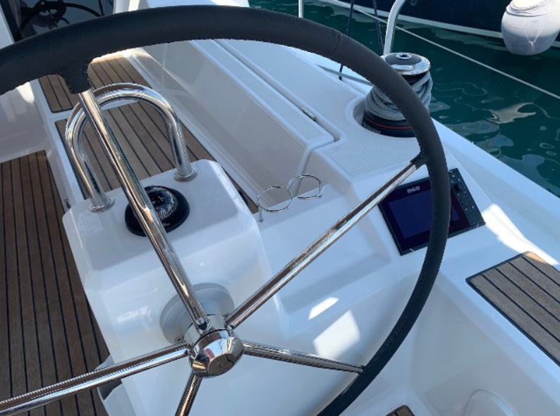 Beneteau Oceanis 41.1 | Iris