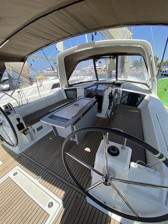 Beneteau Oceanis 41.1 | Iris