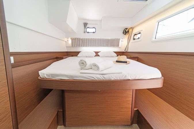 Lagoon 42 | White Pearl