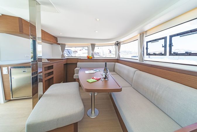 Lagoon 42 | White Pearl