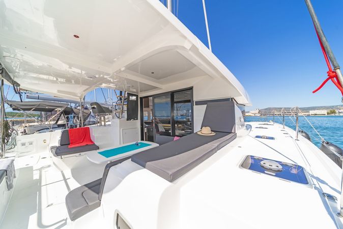 Lagoon 42 | White Pearl