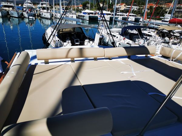 Bali Catspace | Salty Dragon