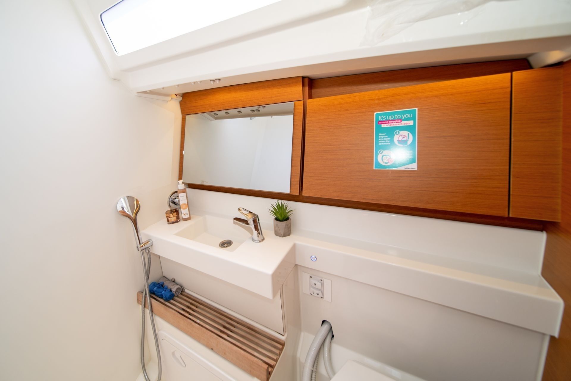 Jeanneau Sun Odyssey 440 | Ondeck