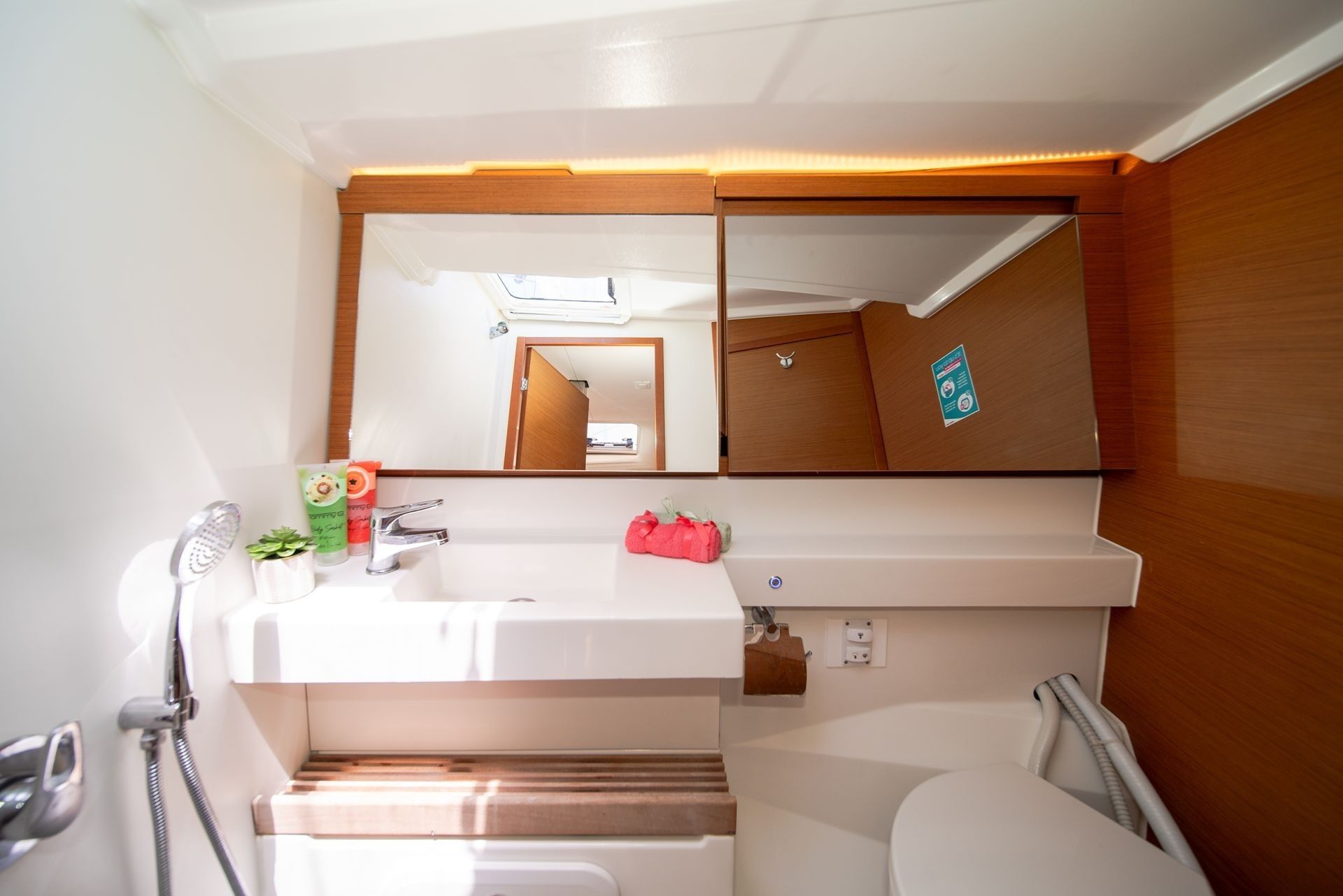 Jeanneau Sun Odyssey 440 | Ondeck