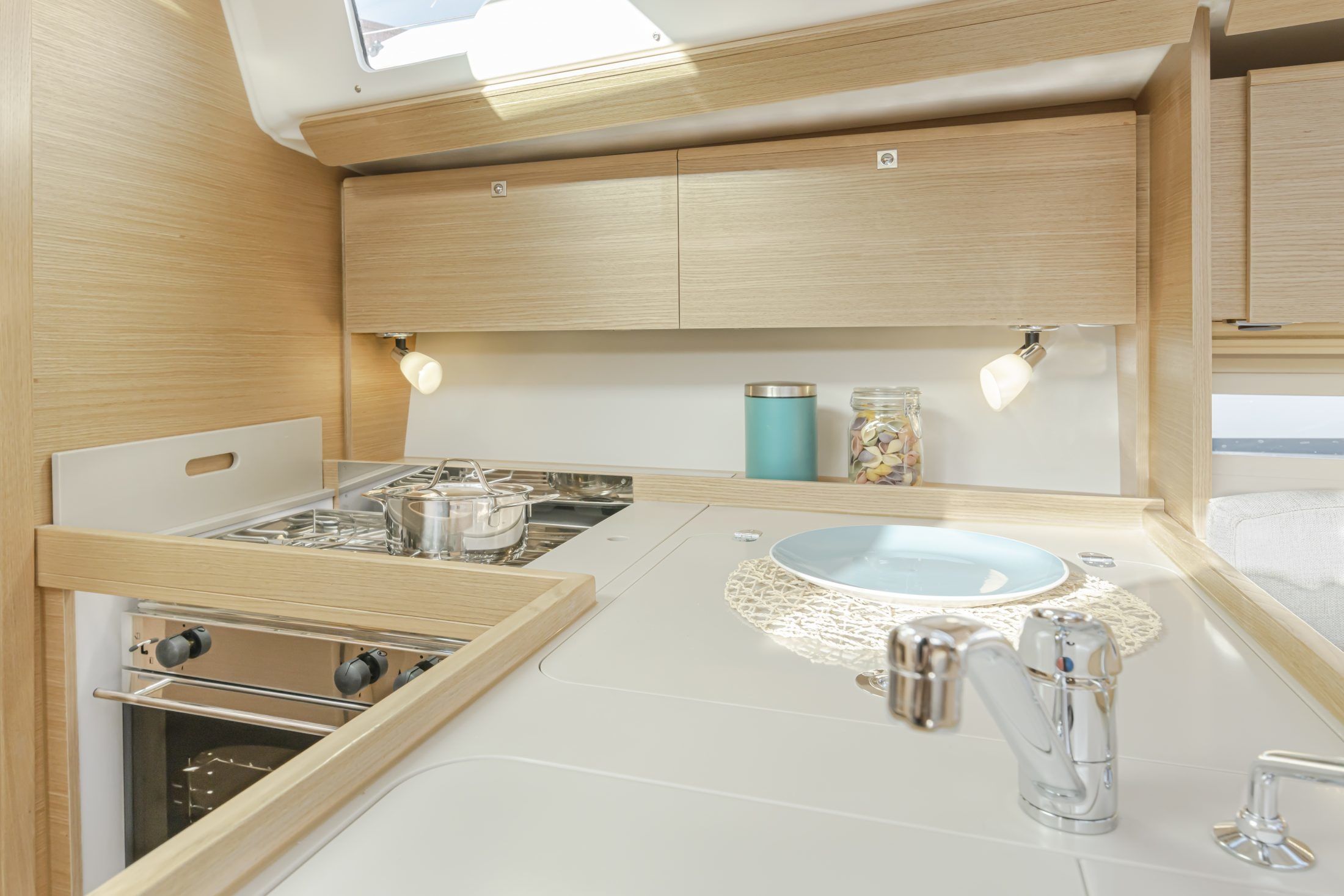 Dufour 360 | Snowdrop