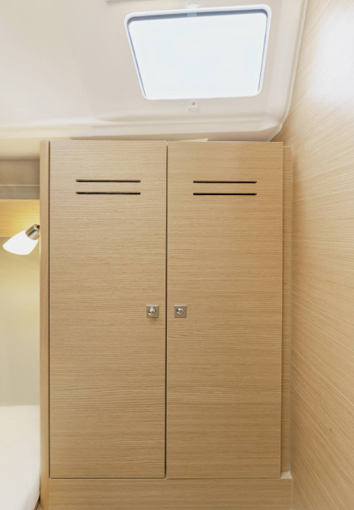 Dufour 360 | Snowdrop