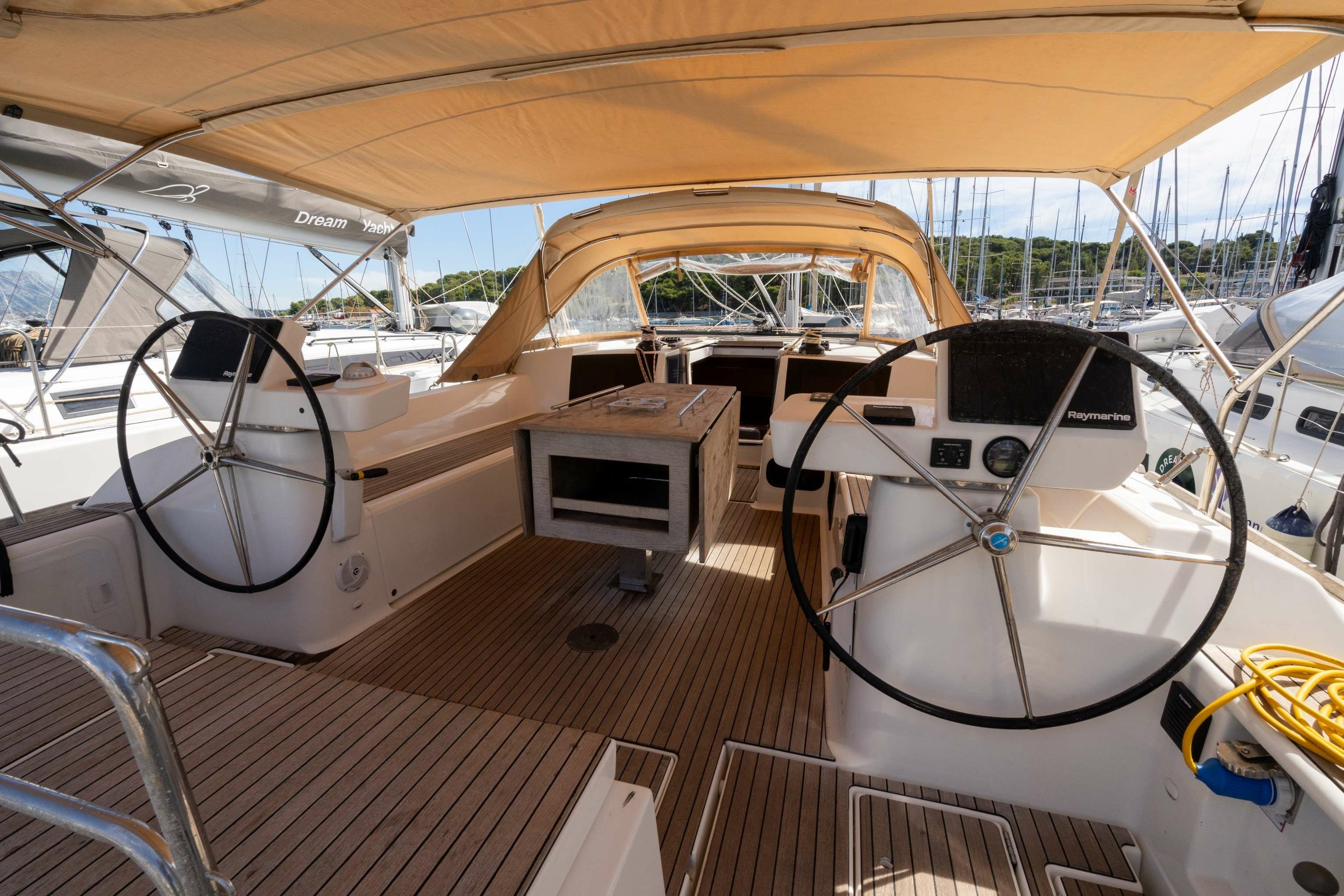 Dufour 520 GL | Bianco