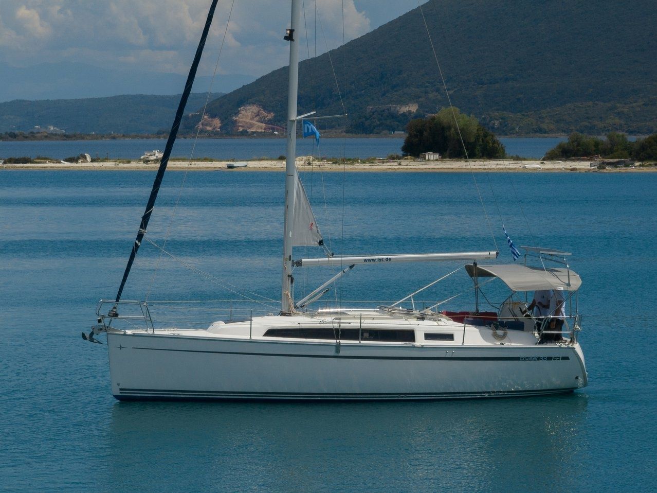 Bavaria Cruiser 33 | Maistros