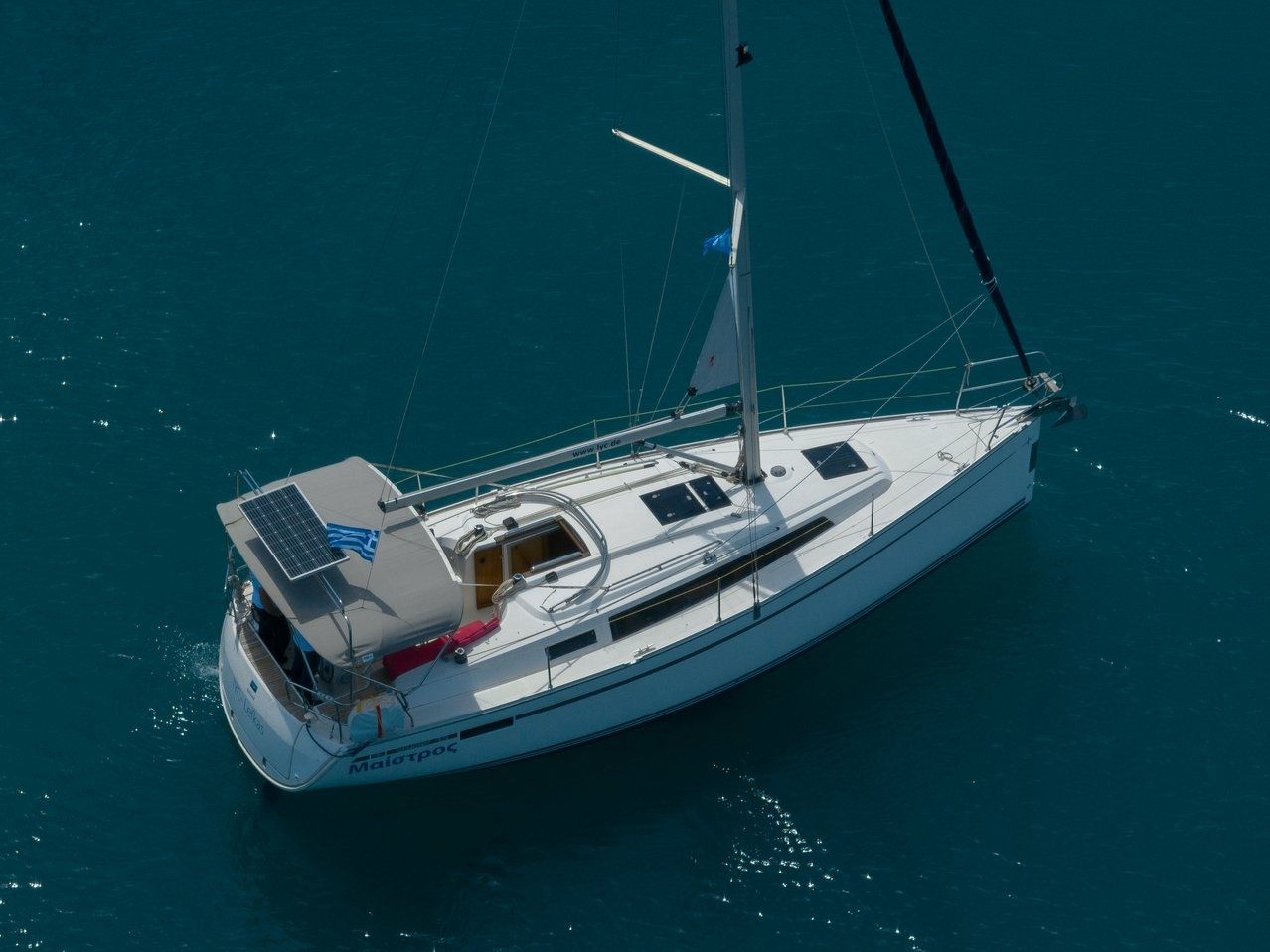 Bavaria Cruiser 33 | Maistros
