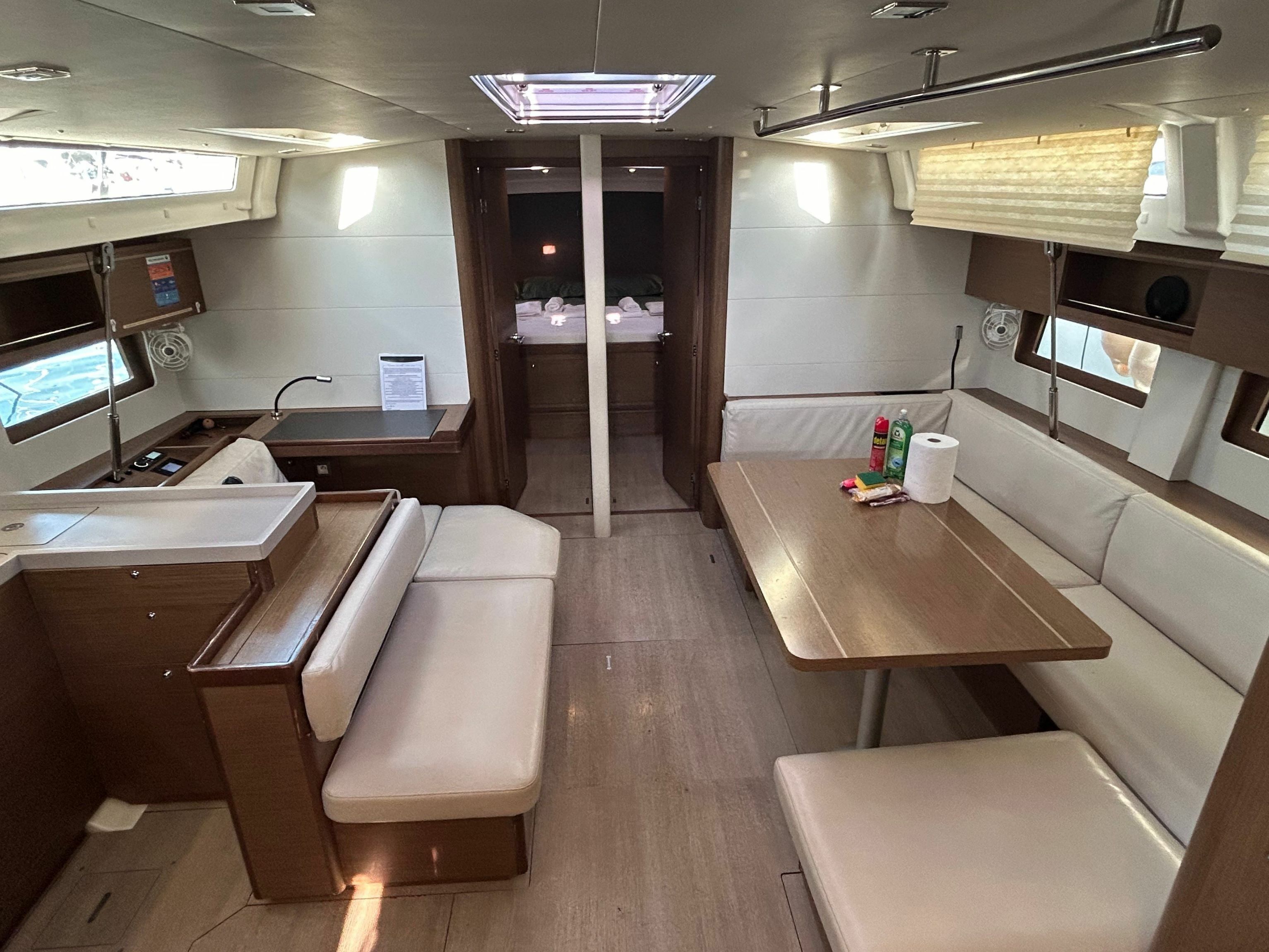 Beneteau Oceanis 51 | Polygala