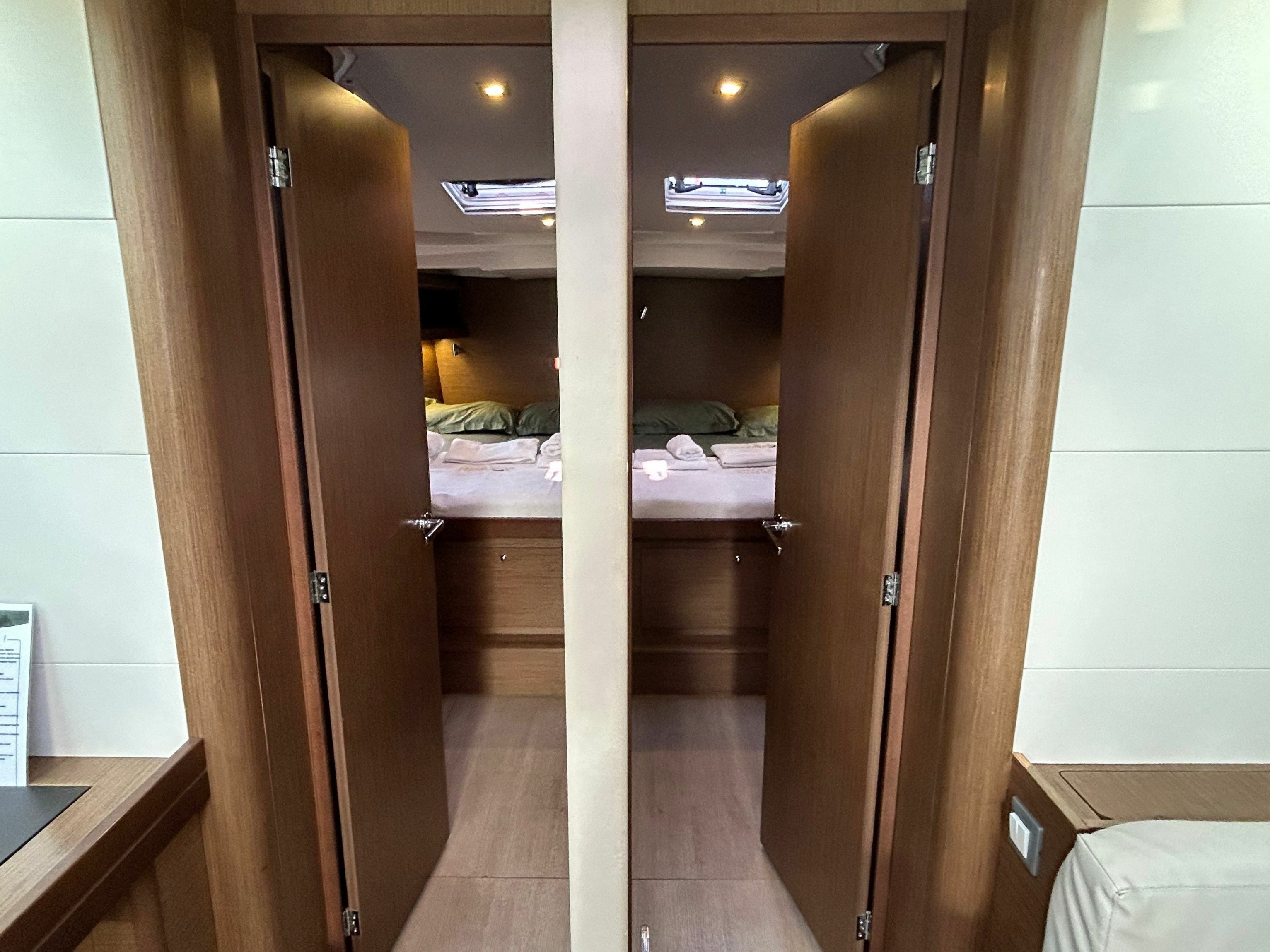 Beneteau Oceanis 51 | Polygala