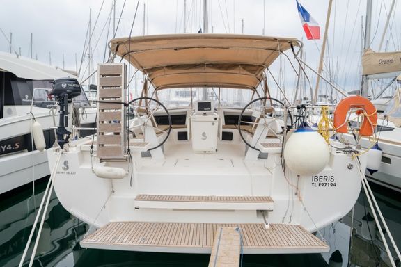 Oceanis 51