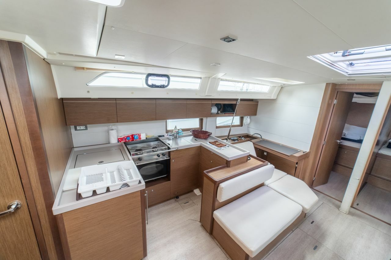 Beneteau Oceanis 51 | Iberis