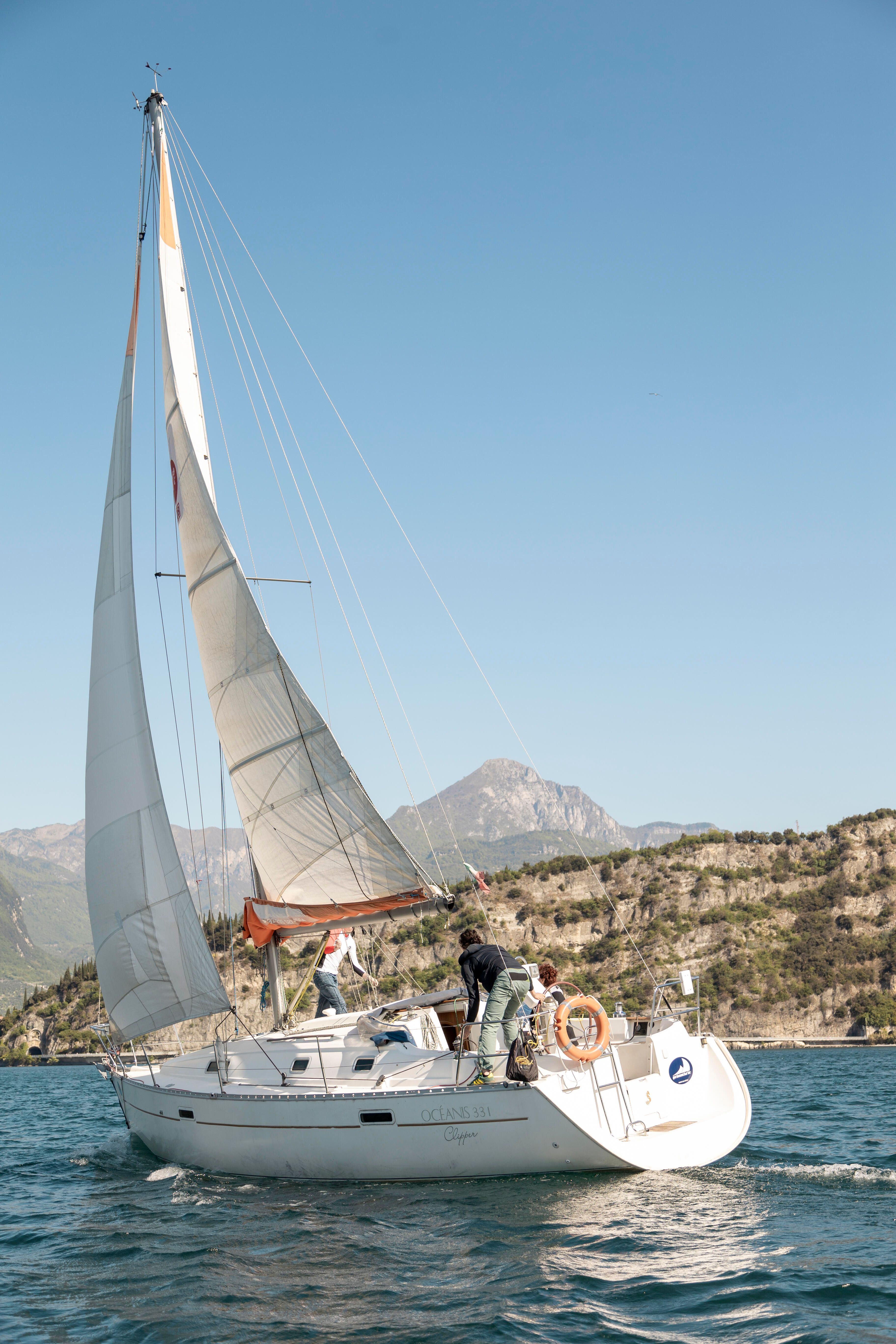 Beneteau Oceanis Clipper 331 | Anton